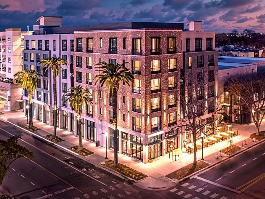 Picture of The Fort Sutter Hotel Sacramento, Tapestry Collection by Hilton