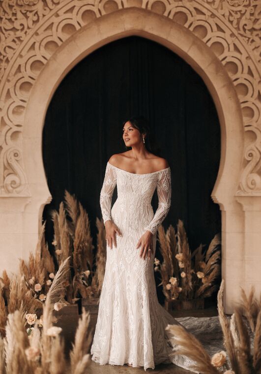 Disney Fairy Tale Weddings Jasmine - DP404 Sheath Wedding Dress - 5