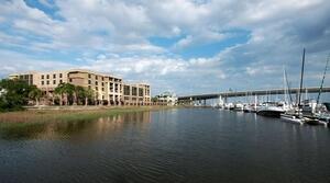 Picture of Hilton Garden Inn Charleston Waterfront/Downtown
