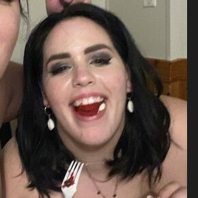 Ashley 