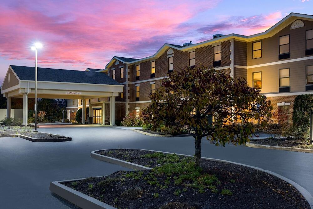 Picture of Hampton Inn & Suites by Hilton Petoskey