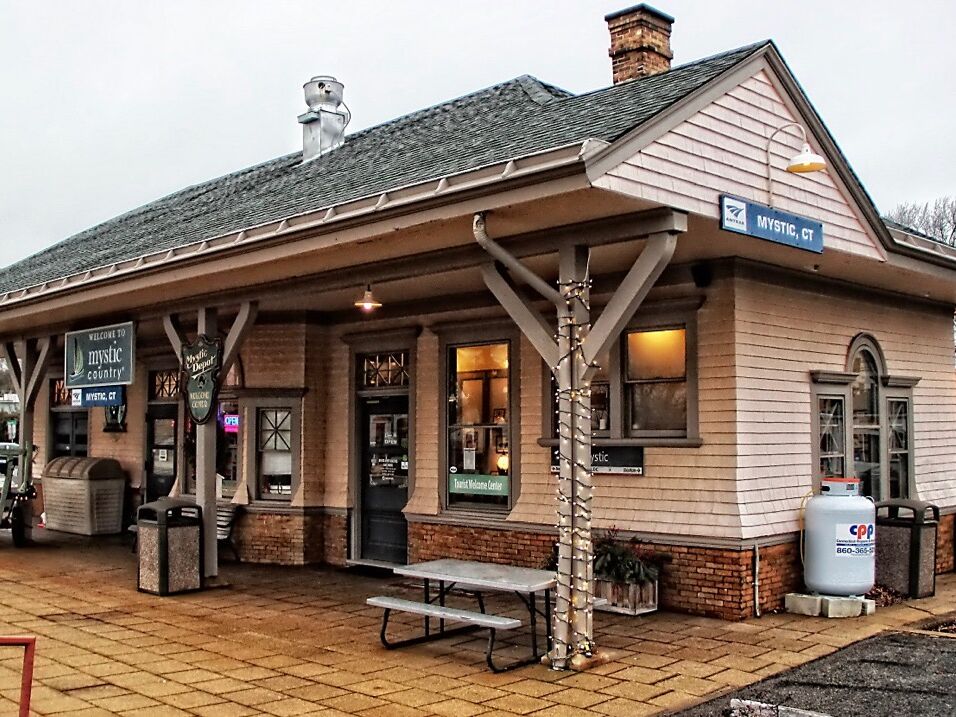 Picture of Mystic Amtrak Station