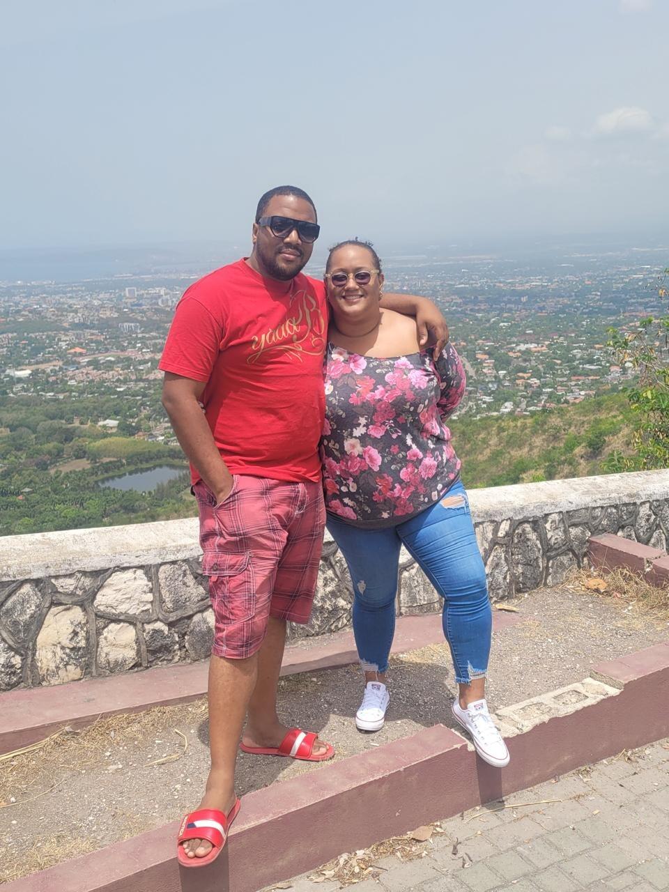 Lookout point by Skyline Drive