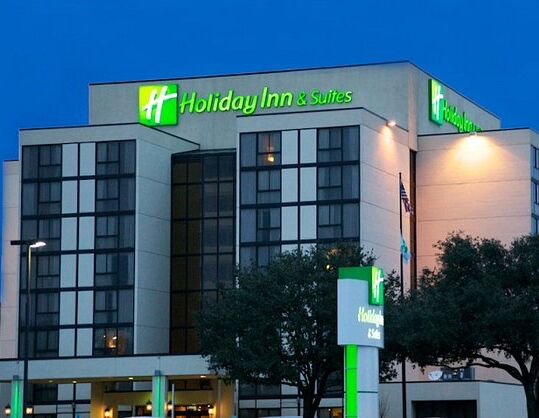 Picture of Holiday Inn & Suites Beaumont 