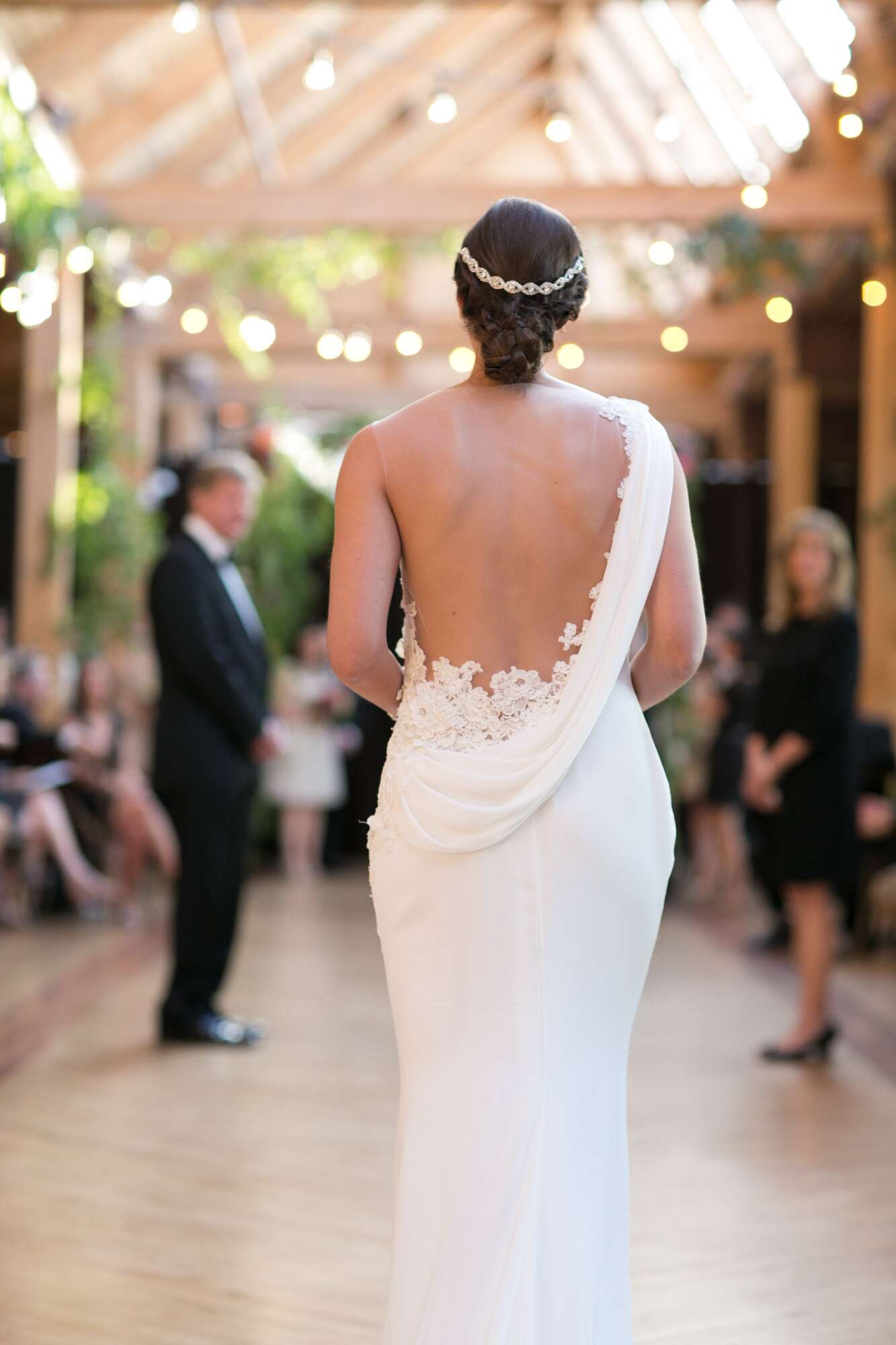 Reem Acra Wedding Dress With Open Back