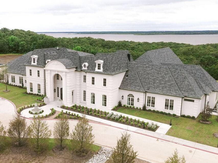 Picture of The Hillside Estate