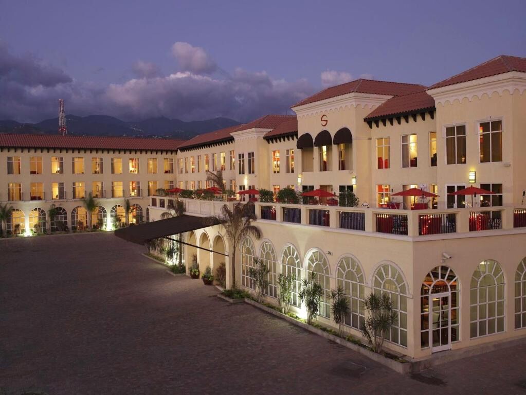 Picture of Spanish Court Hotel