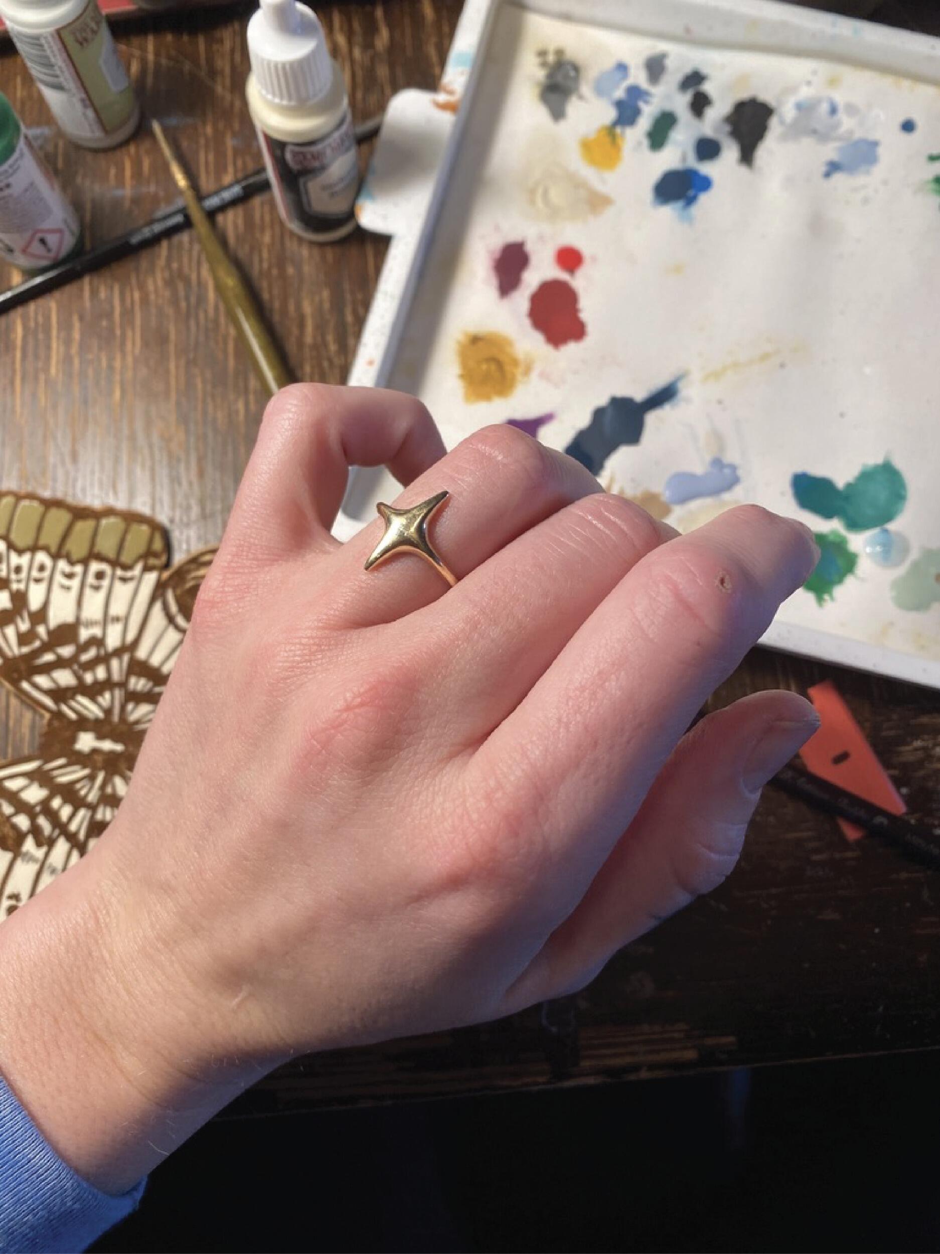 The custom engagement ring arrived and it was everything Katie wanted and hoped for.