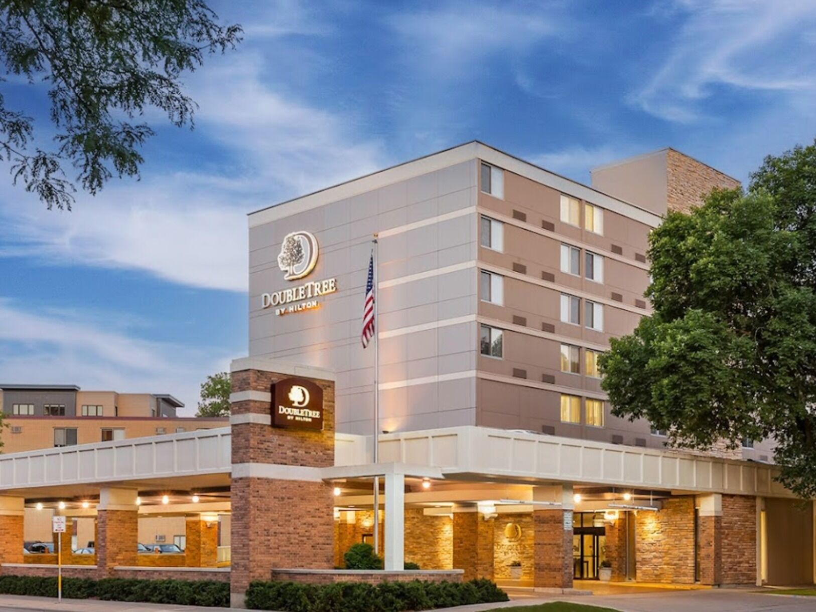 Picture of DoubleTree by Hilton Madison Downtown