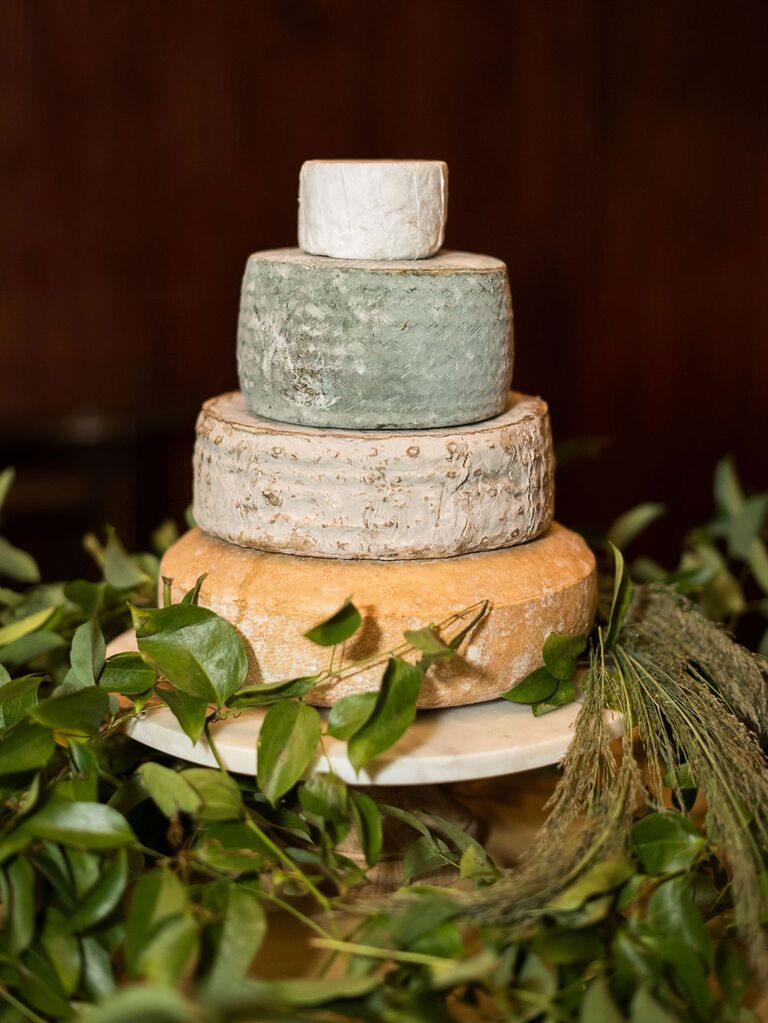 Tiered rustic cheese cake