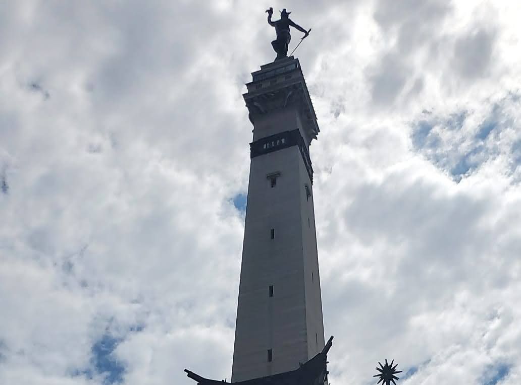 Picture of Soldiers & Sailors Monument