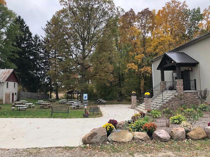 Picture of Lincoln Way Vineyards
