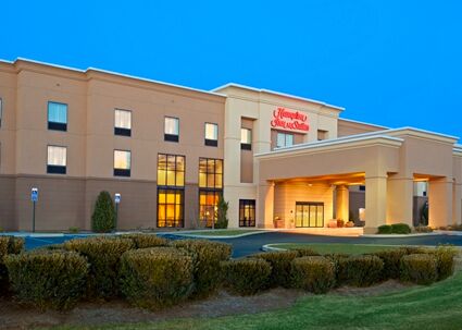 Picture of Hampton Inn & Suites Hartford-Manchester