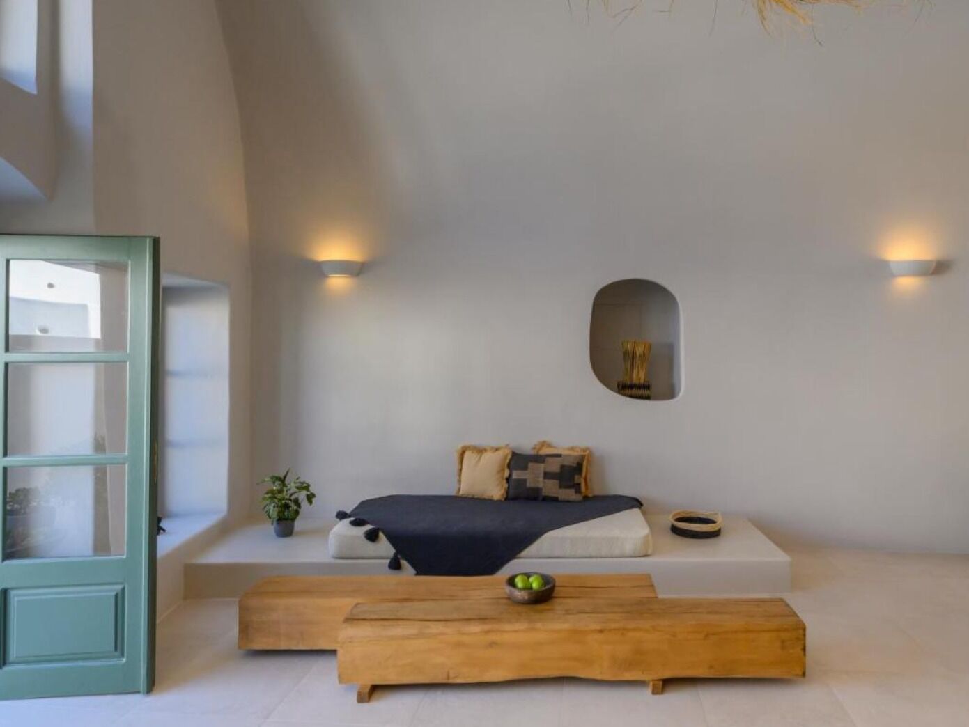 Picture of Elements Cave Suites