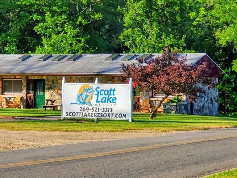 Picture of Scott Lake Resort