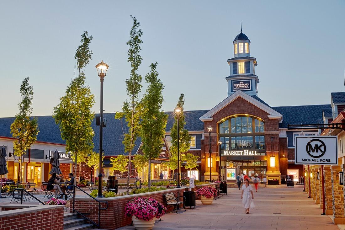 Picture of Woodbury Common Premium Outlets