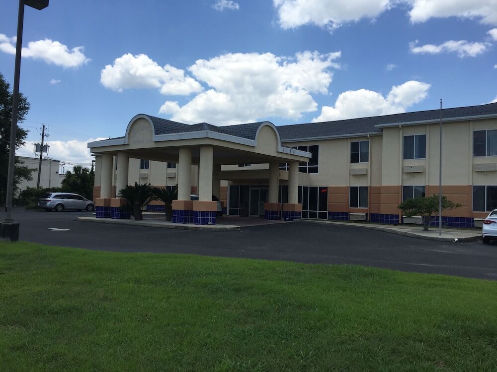 Picture of Regency Inn