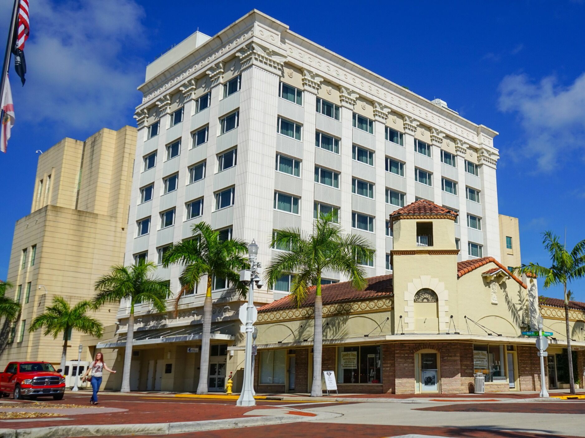 Picture of The Banyan Hotel Fort Myers, Tapestry Collection by Hilton