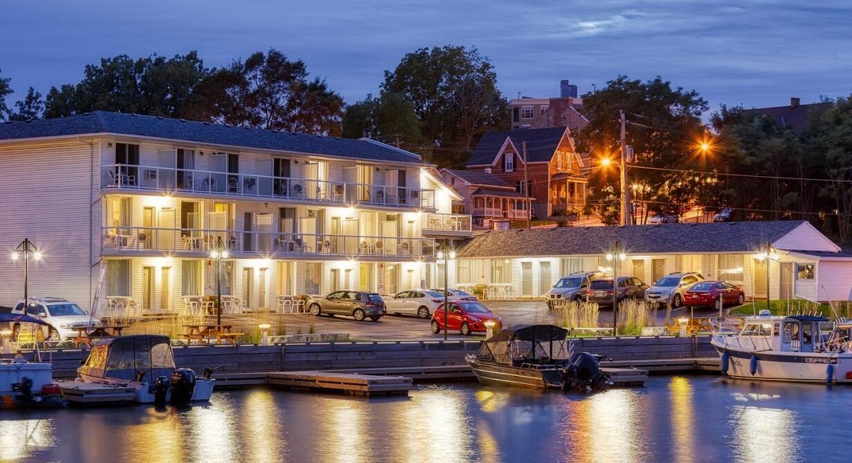 Picture of Picton Harbour Inn