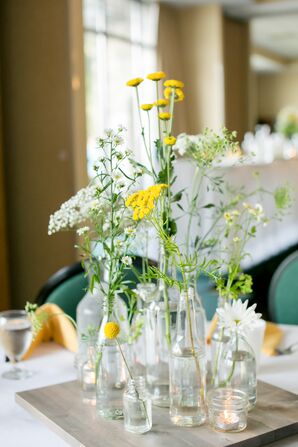 White and Yellow Daisy Centerpiece