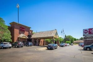 Picture of Best Western Plus White Bear Country Inn