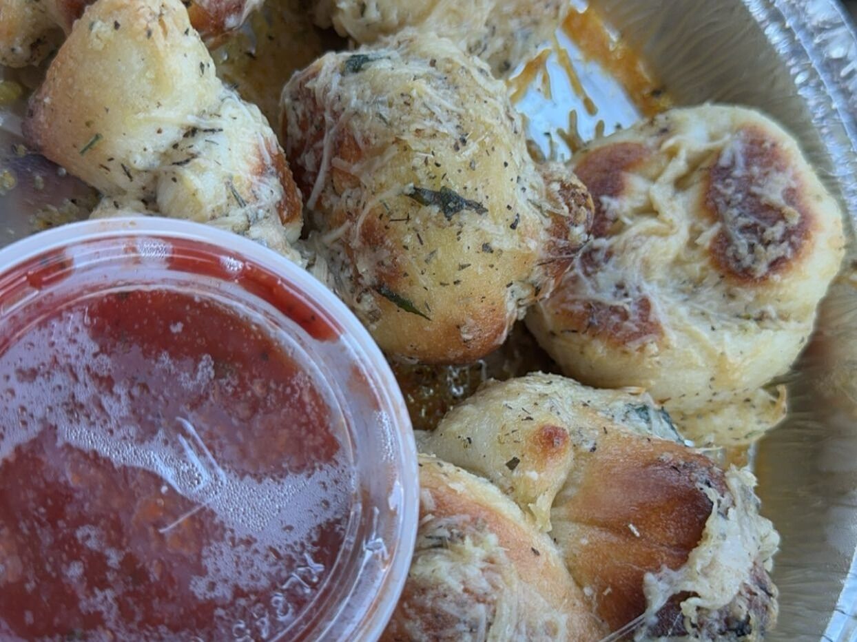 Picture of Pie’s On Pizzeria & Grill