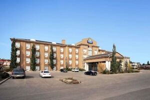 Picture of Days Inn & Suites by Wyndham Strathmore