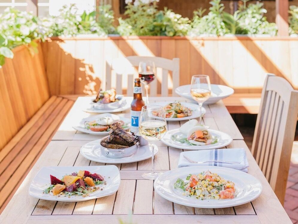 Picture of Island Kitchen | Restaurant