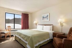 Picture of Days Inn by Wyndham Eagle River