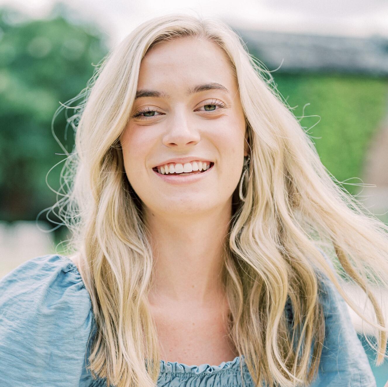 Lucy Folmar