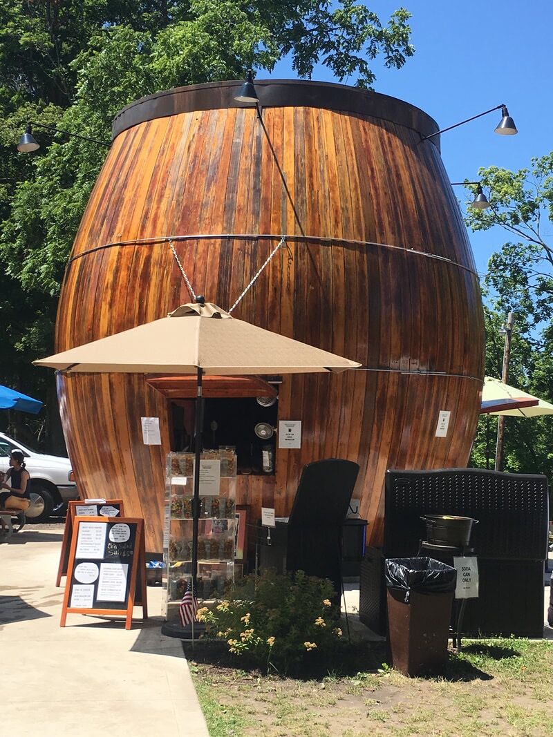 Picture of Douglas Root Beer Barrel