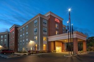 Picture of Hampton Inn & Suites Exeter