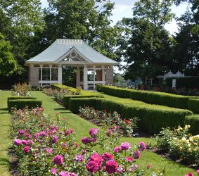 Picture of Fellows Riverside Gardens