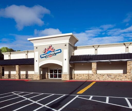 Picture of Stars and Strikes Family Entertainment Center