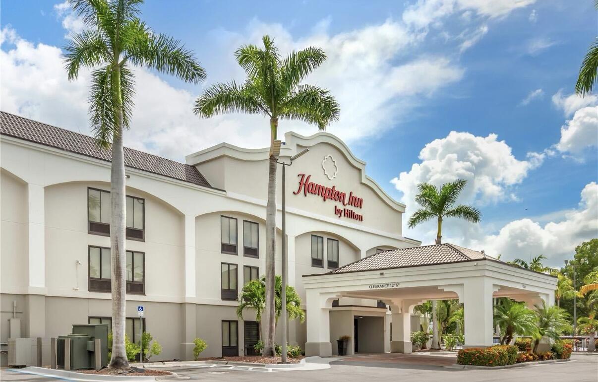 Picture of Hampton Inn & Suites Fort Myers Beach/Sanibel Gateway