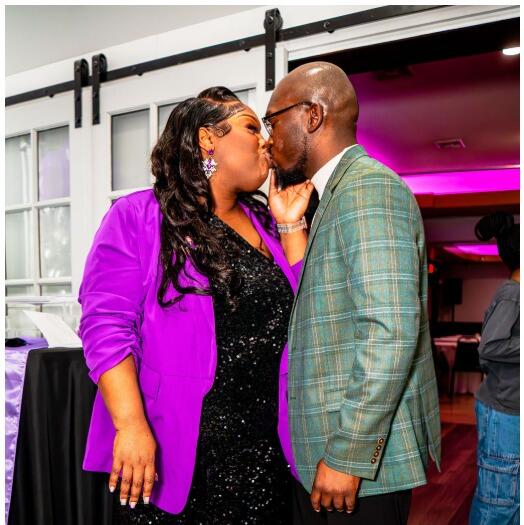 Picture of Love wins!