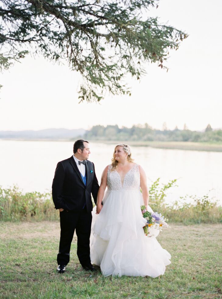 Bride in Tulle Wedding Gown and Groom in Black and Blue Tuxedo Lakeside