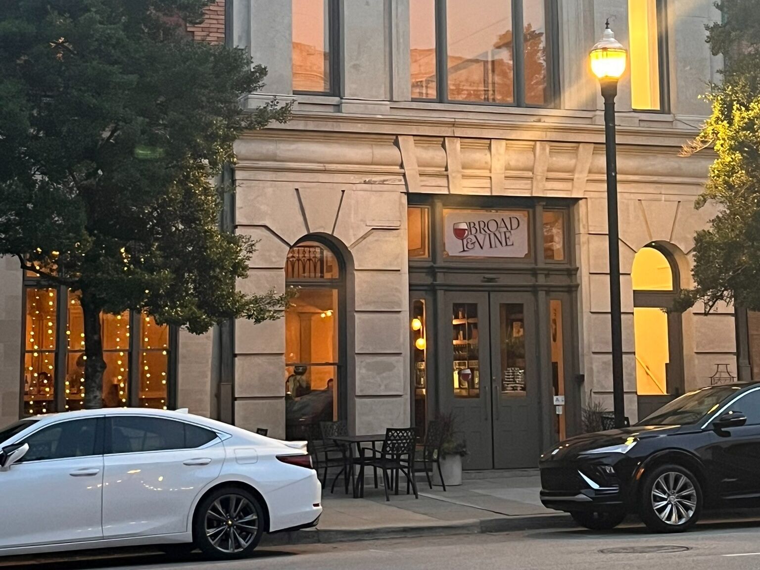 Picture of Broad & Vine