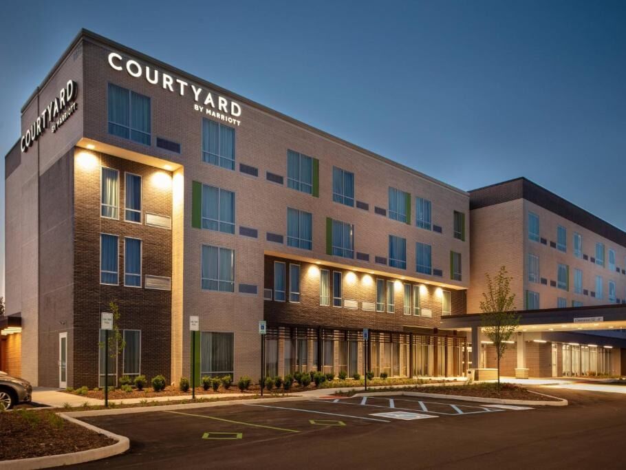 Picture of Courtyard by Marriott Indianapolis West-Speedway
