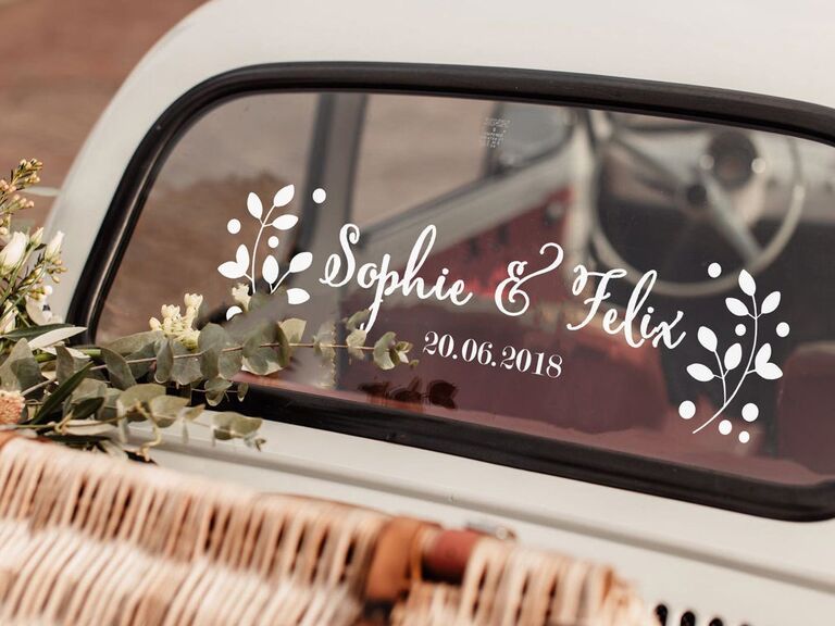 21 Wedding Car Decorations That Tell Everyone You're Married