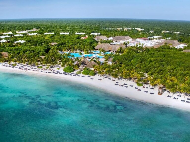 Picture of Grand Palladium Colonial Resort & Spa