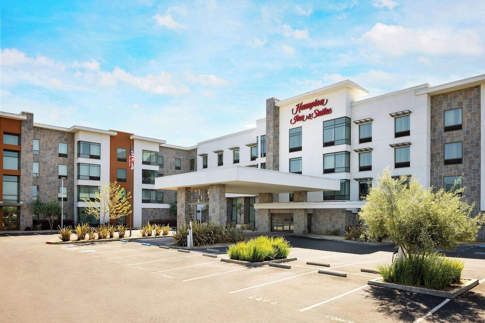 Picture of Hampton Inn & Suites Napa