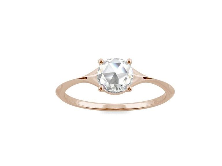 moissanite engagement ring 