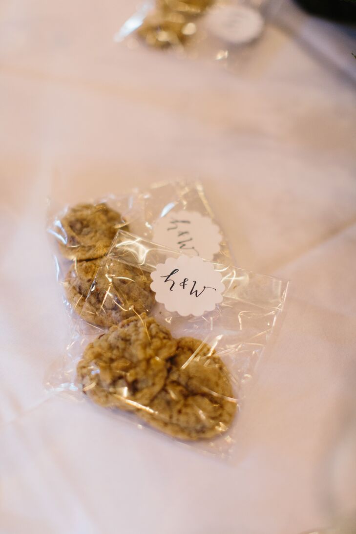 Hope baked fresh cookies for the favors.