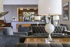 Picture of Killarney Oaks Hotel