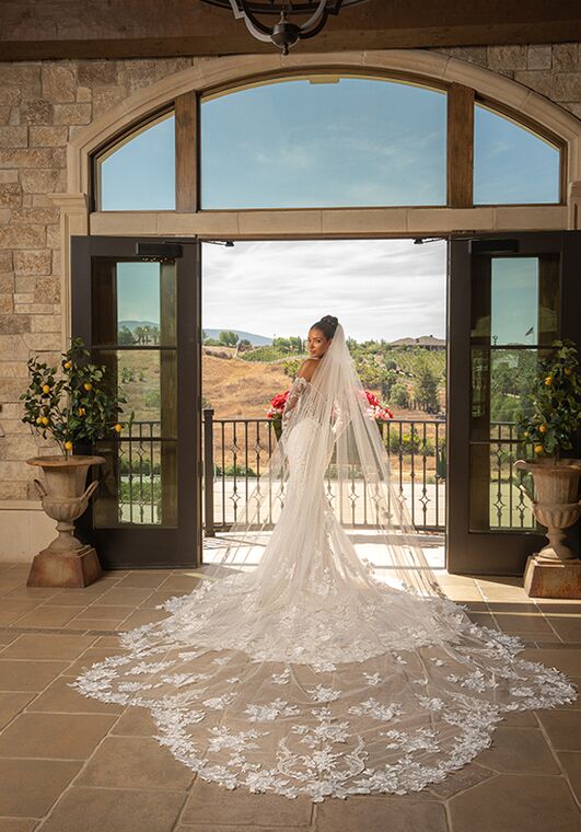 KITTY CHEN GEMMA, H2532 Fit-and-Flare Wedding Dress - 6