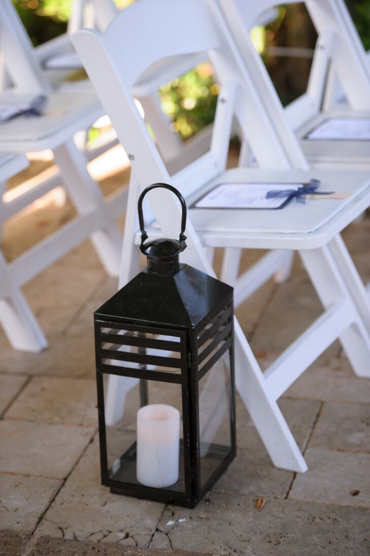 Sleek Black Candelit Lantern Aisle Decor