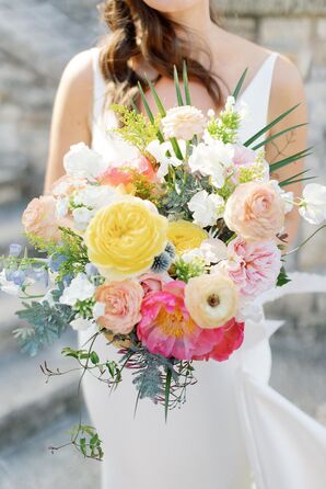 Bouquet With Yellow Ranunculus and Peach Roses