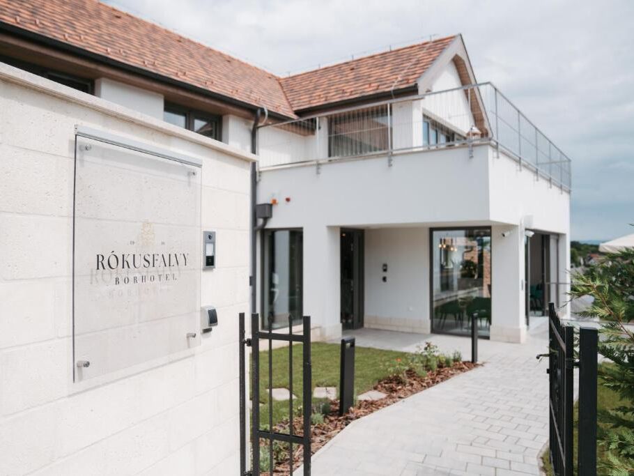 Picture of Rókusfalvy Borhotel
