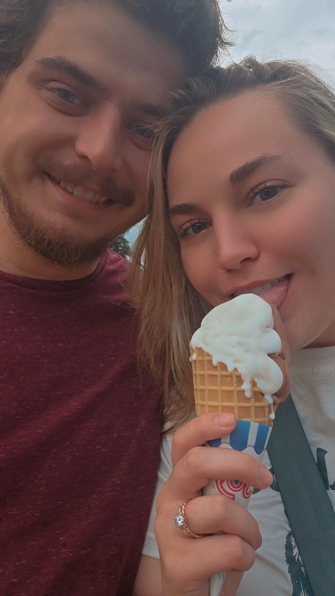 We take a trip to the fair and Hannah enjoys showing off her ring! 